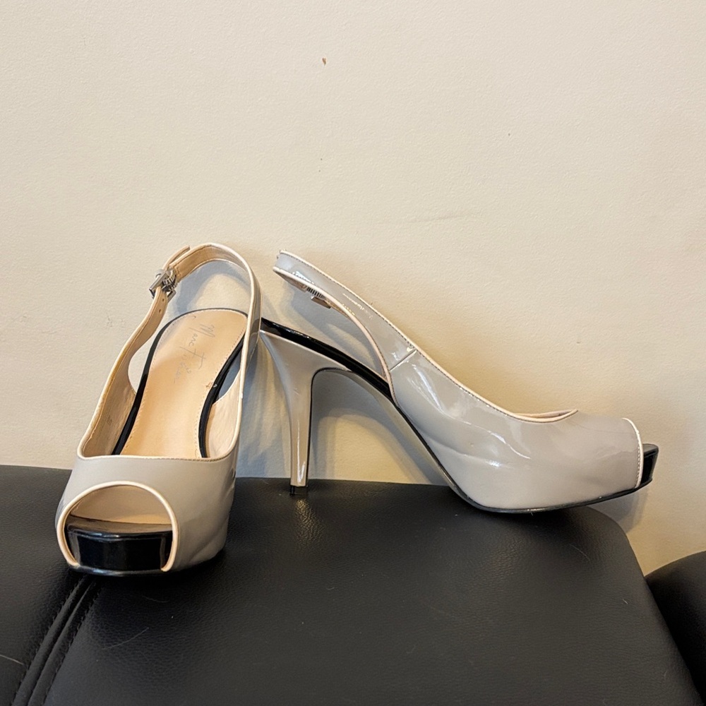 Elegant Gray Peep-Toe Slingback Heels